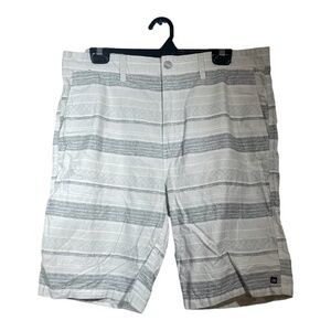 Micros Mens 100% Cotton Bermuda Shorts Gray White Striped Golf Hiking Size 34